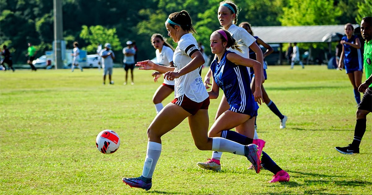 A Chattanooga Red Wolves player looks upfield during a semifinal match at the Southern Regional Championships.
