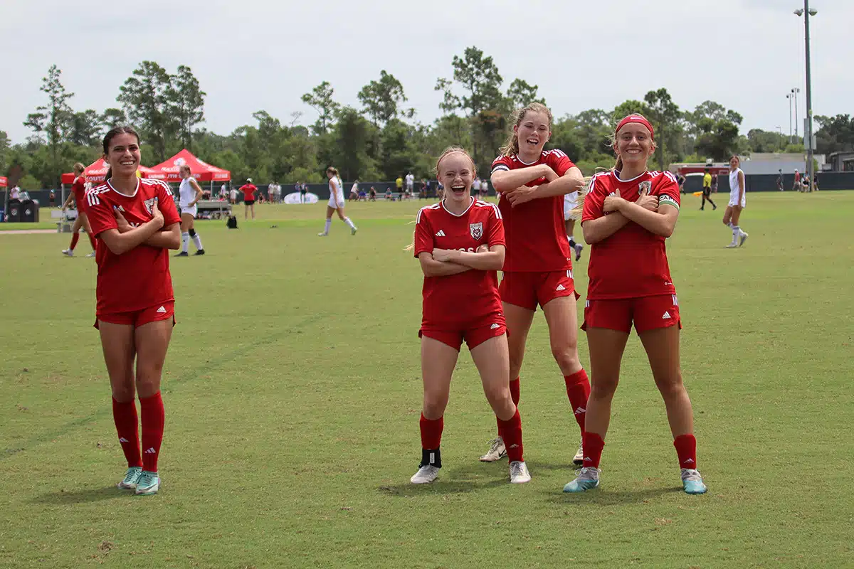 Chattanooga Red Wolves 08G Advance to National Championship Semifinals