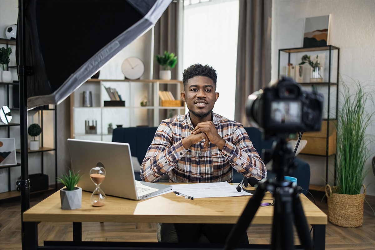 The Rise of Influencers: A Deep Dive into Their Origins and Evolution