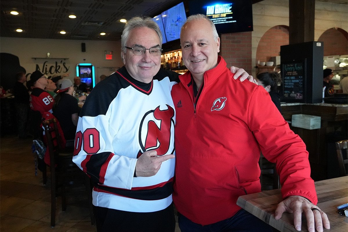 Peter Grandich Hosts Bruce Driver at Vesuvio’s in Millstone