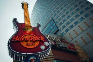 Welcome to the Experience: How Theme Restaurants Conquered America, And Then Quietly Disappeared